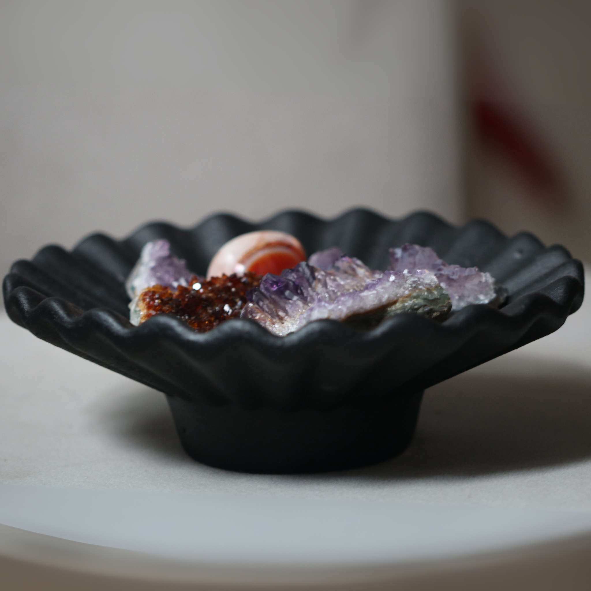 İnşirah Kasesi – Burcunuza Özel Doğal Taşlar ile Enerjinizi Dengeleyin