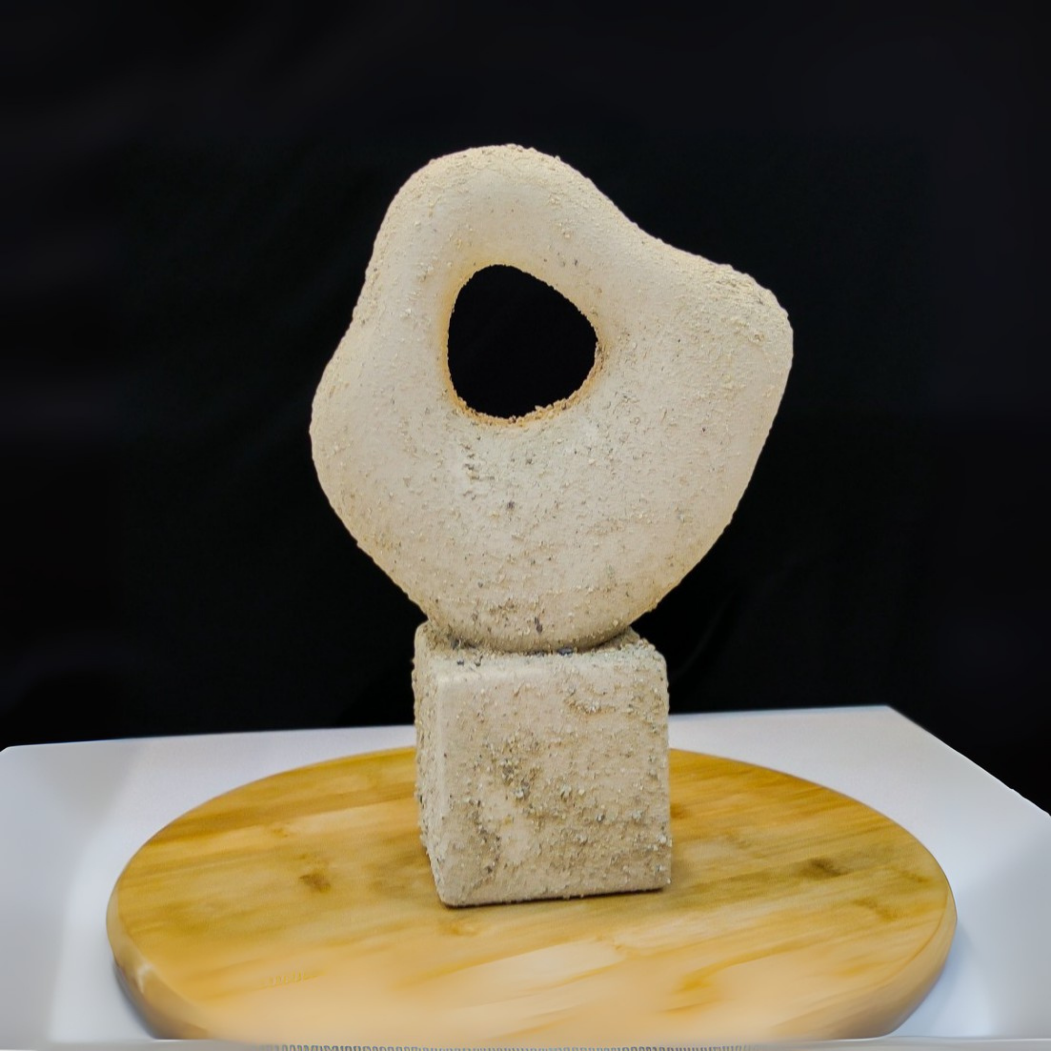 Dokulu Kaideli Büst – Zarif Dekoratif Obje