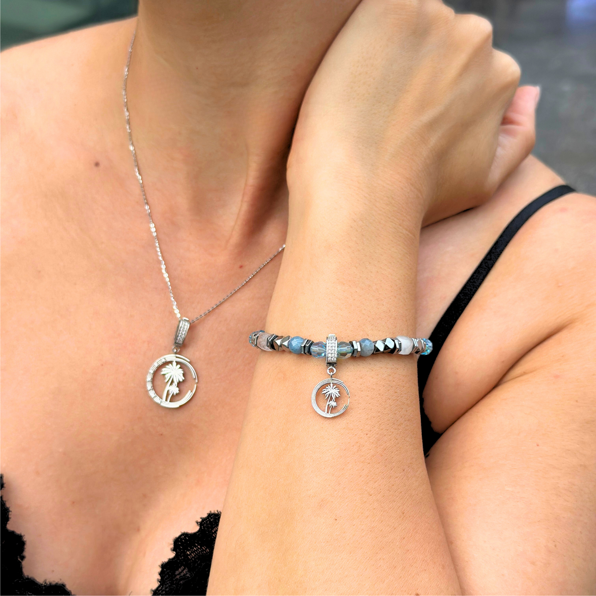 Işığın Mührü Kolye – 14 Ayar Altın, Swarovski Taşlı