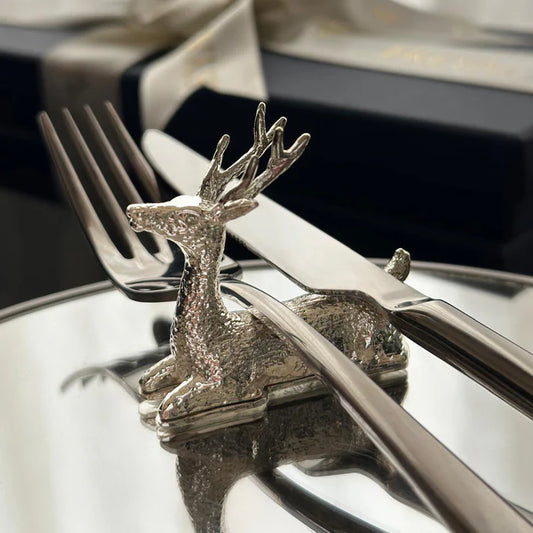 Kyrenitis Geyik Figürlü Bıçak Dayama