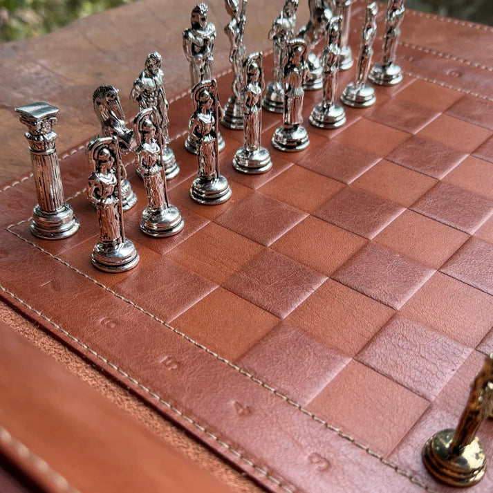 Pantheon Koleksiyon El Yapımı Deri Satranç Takımı