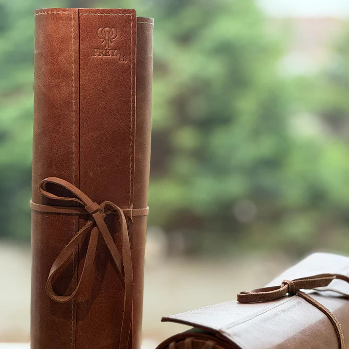 Pantheon Koleksiyon El Yapımı Deri Satranç Takımı